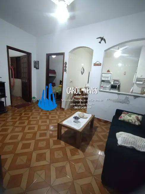 Foto 8 de Casa com 2 quartos à venda, 81m2 em Itanhaem - SP