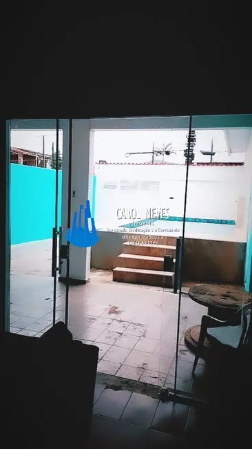 Foto 2 de Casa com 2 quartos à venda, 250m2 em Itanhaem - SP