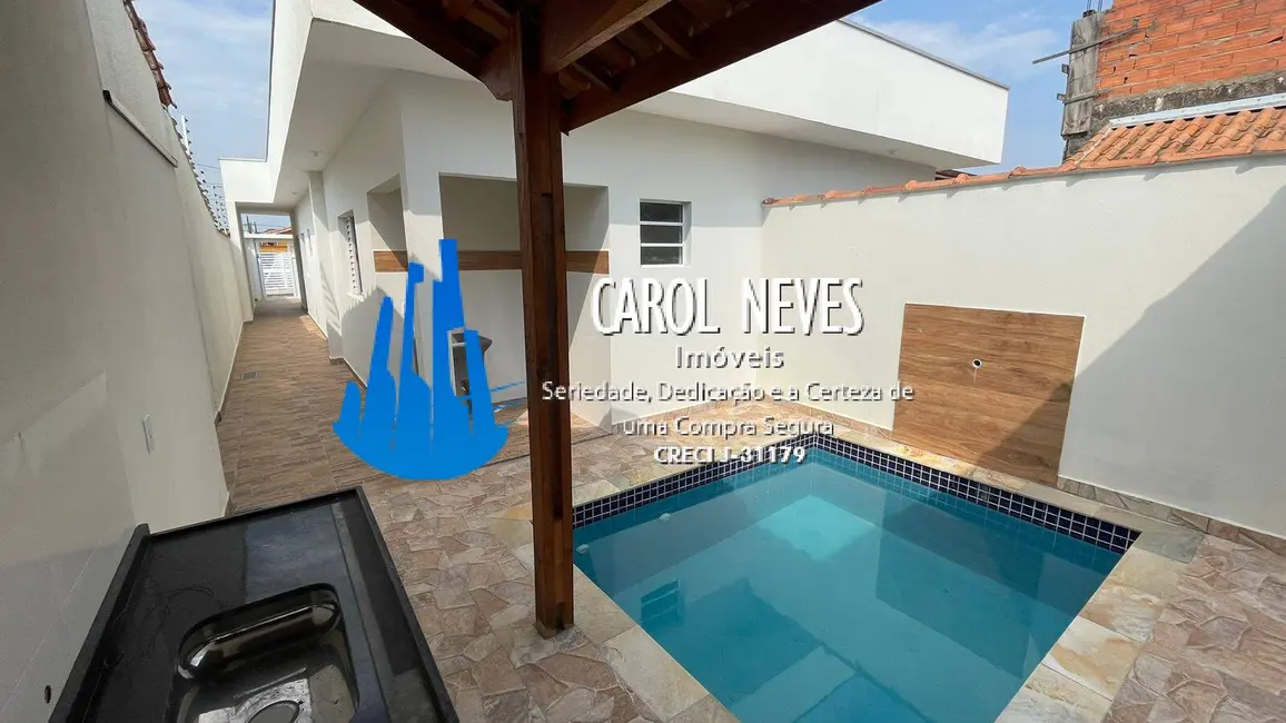 Foto 1 de Casa com 2 quartos à venda, 64m2 em Itanhaem - SP