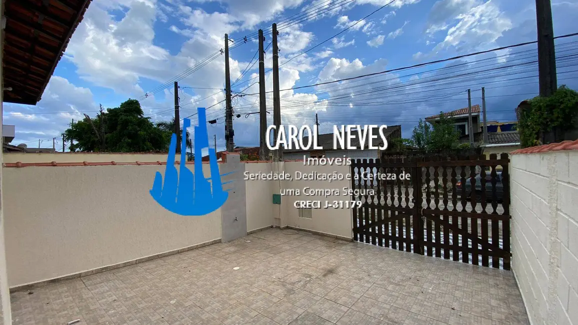 Foto 2 de Casa com 2 quartos à venda, 143m2 em Itanhaem - SP