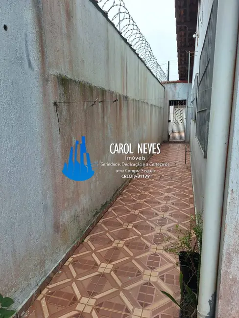 Casa com 3 quartos à venda, 420m2 em Agenor de Campos, Mongagua - SP - imagem 2 Foto 2 de Casa com 3 quartos à venda, 420m2 em Agenor de Campos, Mongagua - SP