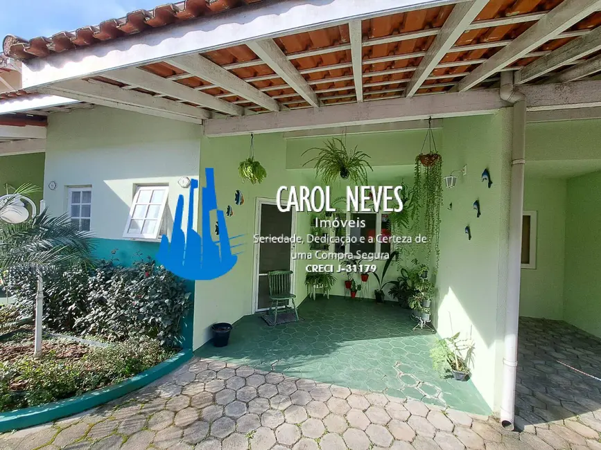 Foto 2 de Casa com 2 quartos à venda, 60m2 em Mongagua - SP