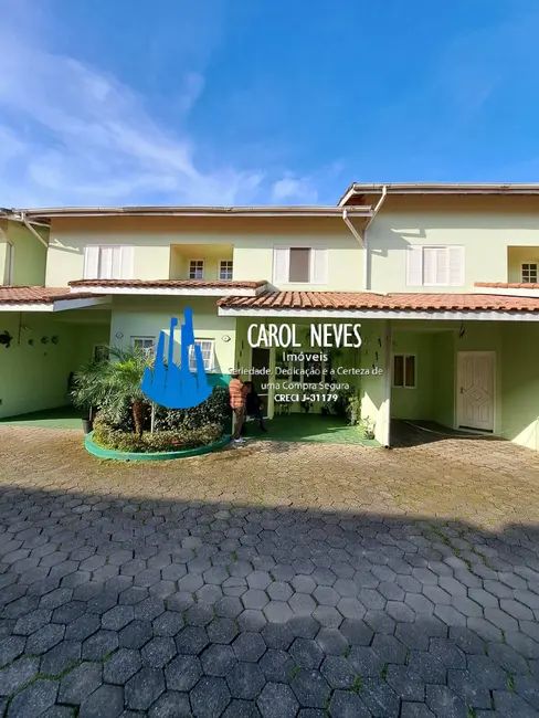 Foto 1 de Casa com 2 quartos à venda, 60m2 em Mongagua - SP