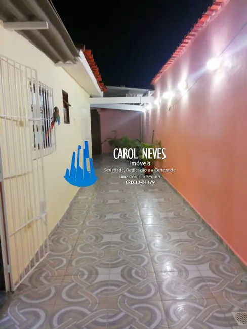 Foto 5 de Casa com 3 quartos à venda, 60m2 em Itanhaem - SP