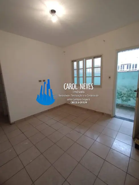 Casa com 2 quartos à venda, 125m2 em Praia Grande - SP - imagem 3 Foto 3 de Casa com 2 quartos à venda, 125m2 em Praia Grande - SP