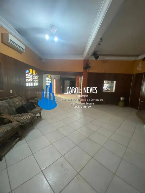 Sala Comercial à venda e para alugar, 247m2 em Itanhaem - SP - imagem 8 Foto 8 de Sala Comercial à venda e para alugar, 247m2 em Itanhaem - SP