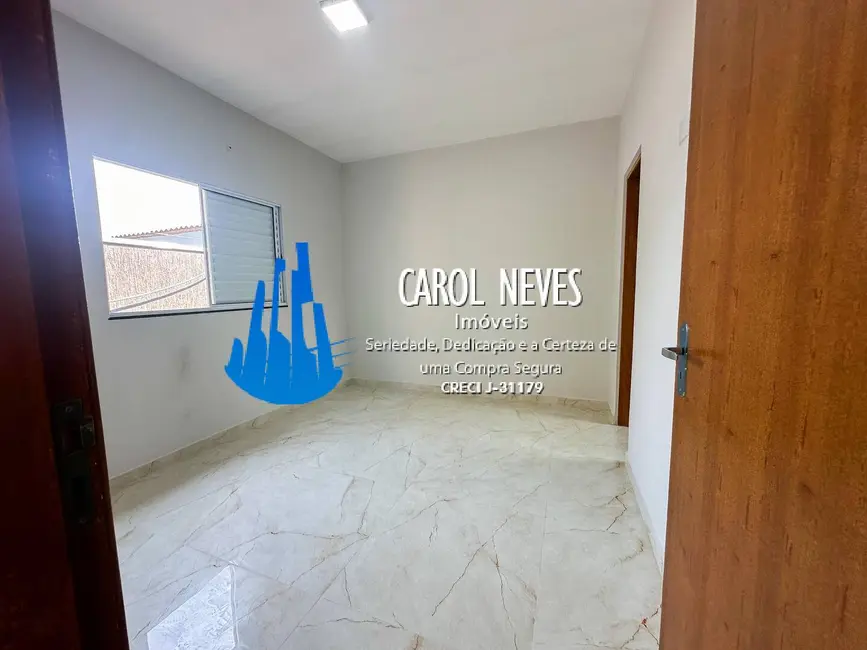 Foto 6 de Casa com 2 quartos à venda, 155m2 em Itanhaem - SP