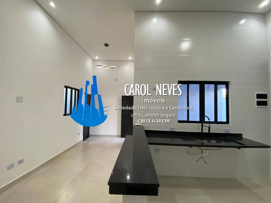 Foto 8 de Casa com 3 quartos à venda, 90m2 em Itanhaem - SP