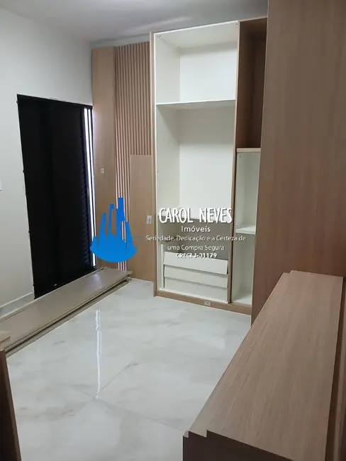 Foto 8 de Casa com 2 quartos à venda, 89m2 em Itanhaem - SP