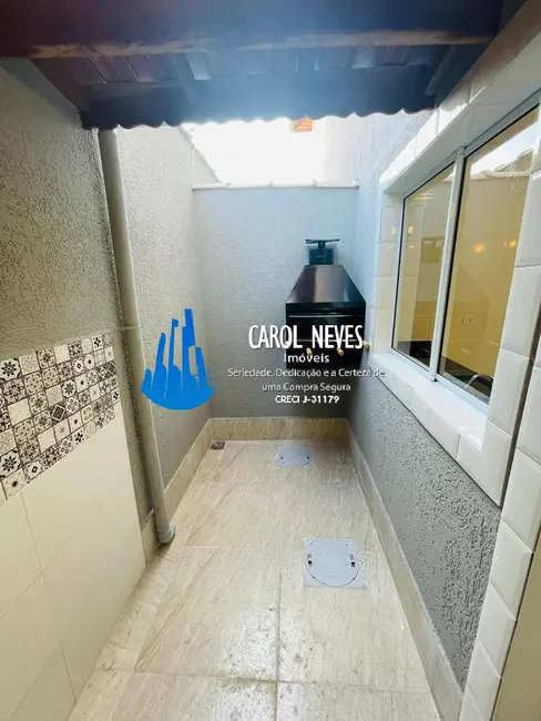 Foto 9 de Casa com 2 quartos à venda, 61m2 em Maracanã, Praia Grande - SP