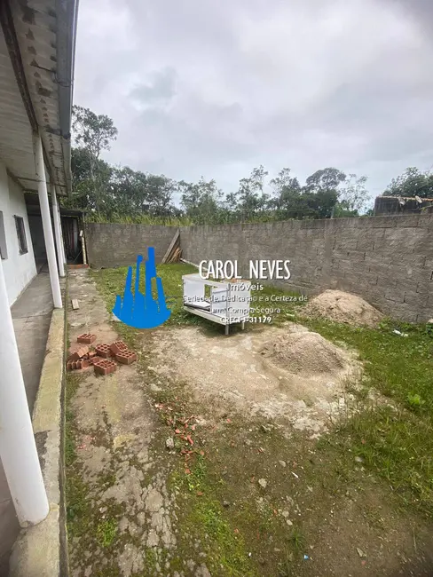 Foto 4 de Casa com 2 quartos à venda, 250m2 em Mongagua - SP