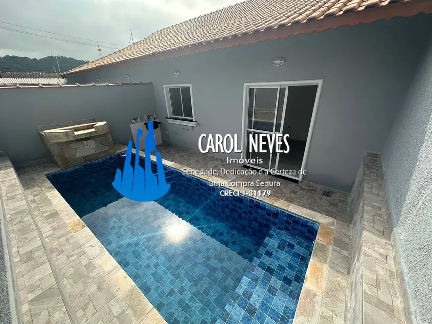 Foto 2 de Casa com 2 quartos à venda, 68m2 em Mongagua - SP