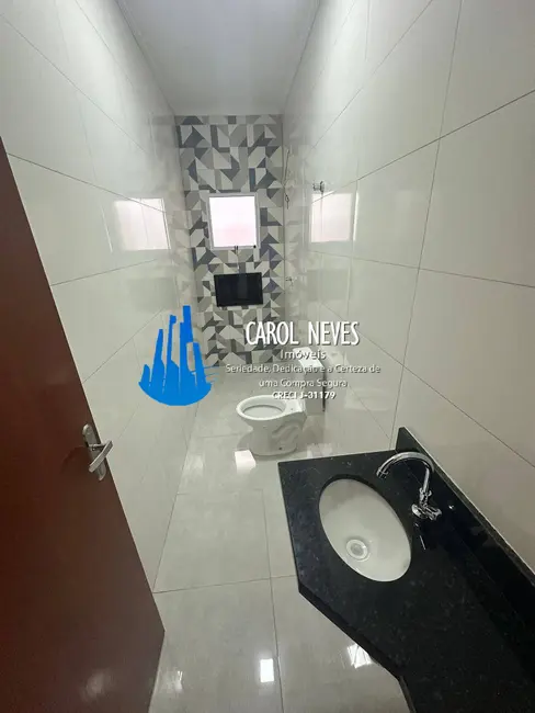 Foto 9 de Casa com 2 quartos à venda, 68m2 em Mongagua - SP