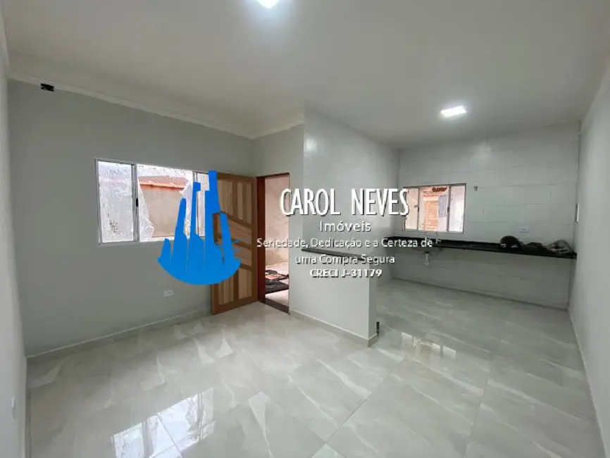 Foto 5 de Casa com 2 quartos à venda, 78m2 em Itanhaem - SP
