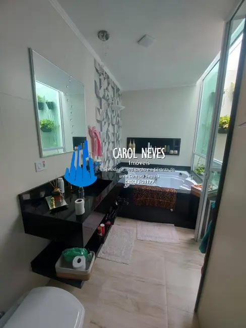 Casa com 4 quartos à venda, 332m2 em Itanhaem - SP - imagem 3 Foto 3 de Casa com 4 quartos à venda, 332m2 em Itanhaem - SP