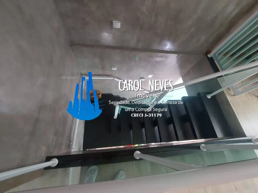 Casa com 4 quartos à venda, 332m2 em Itanhaem - SP - imagem 4 Foto 4 de Casa com 4 quartos à venda, 332m2 em Itanhaem - SP