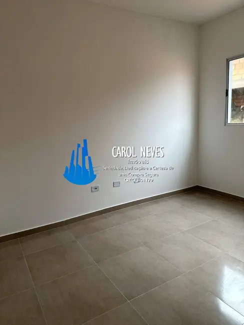 Foto 6 de Casa com 2 quartos à venda, 75m2 em Mongagua - SP