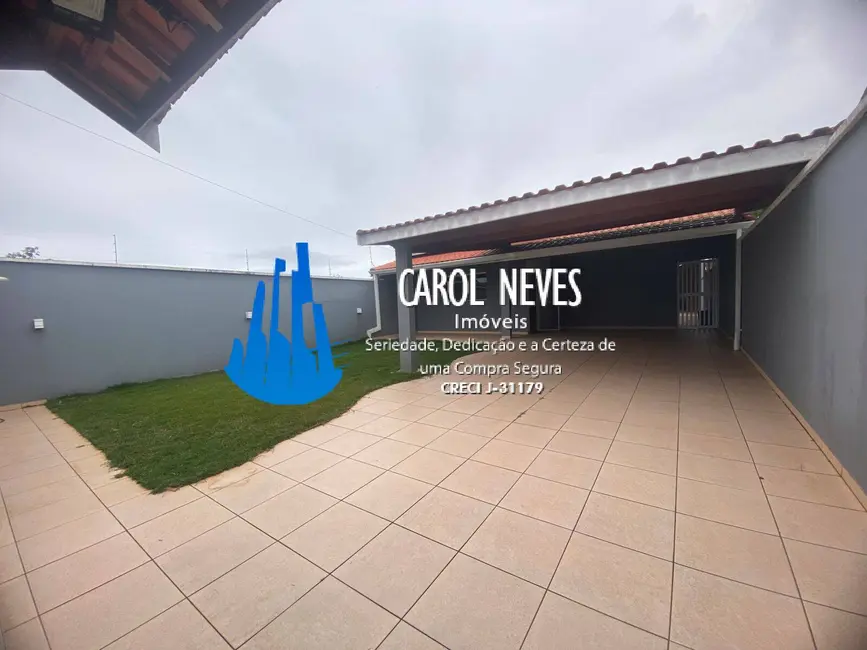 Casa com 3 quartos à venda, 174m2 em Peruibe - SP - imagem 3 Foto 3 de Casa com 3 quartos à venda, 174m2 em Peruibe - SP