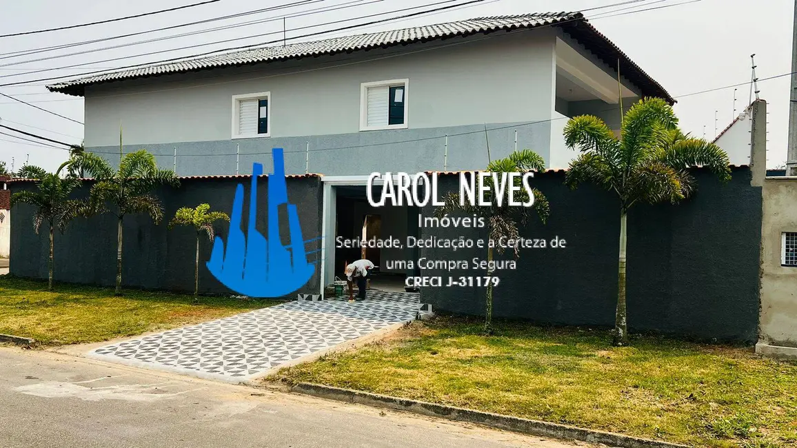 Sobrado com 3 quartos à venda, 260m2 em Itanhaem - SP - imagem 1 Foto 1 de Sobrado com 3 quartos à venda, 260m2 em Itanhaem - SP