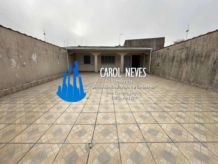 Foto 4 de Casa com 2 quartos à venda, 270m2 em Itanhaem - SP