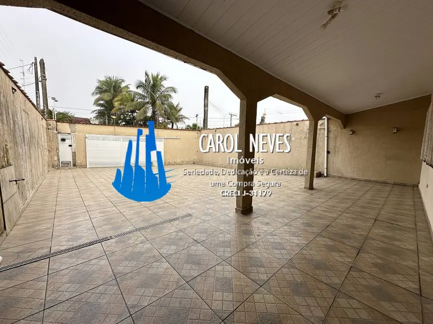 Foto 1 de Casa com 2 quartos à venda, 270m2 em Itanhaem - SP