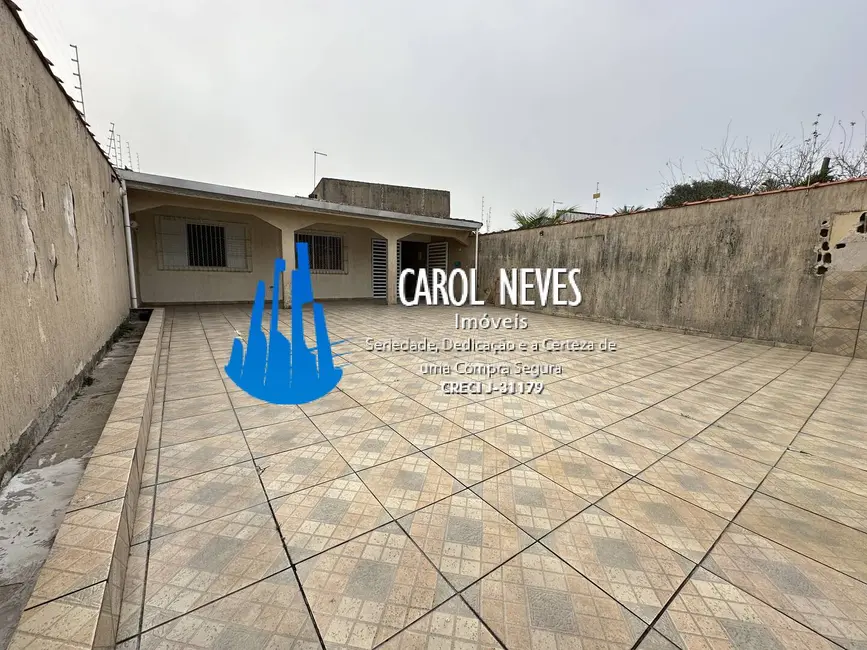 Foto 3 de Casa com 2 quartos à venda, 270m2 em Itanhaem - SP