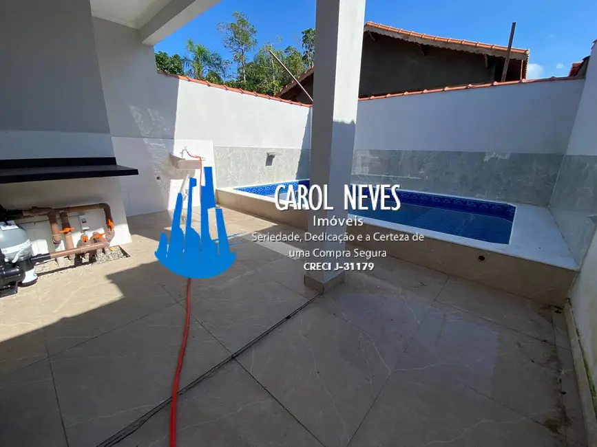 Foto 3 de Casa com 3 quartos à venda, 147m2 em Itanhaem - SP