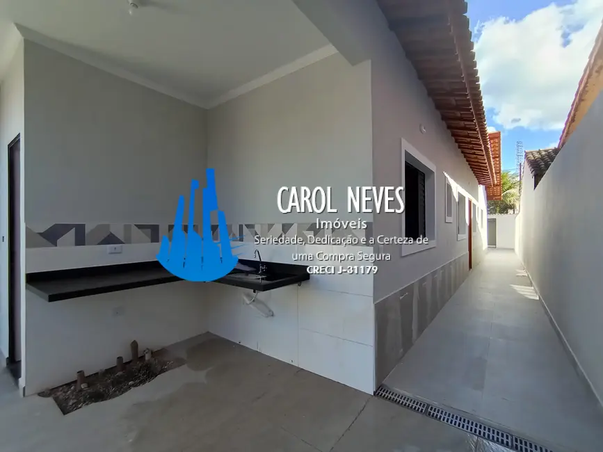 Foto 2 de Casa com 3 quartos à venda, 73m2 em Itanhaem - SP