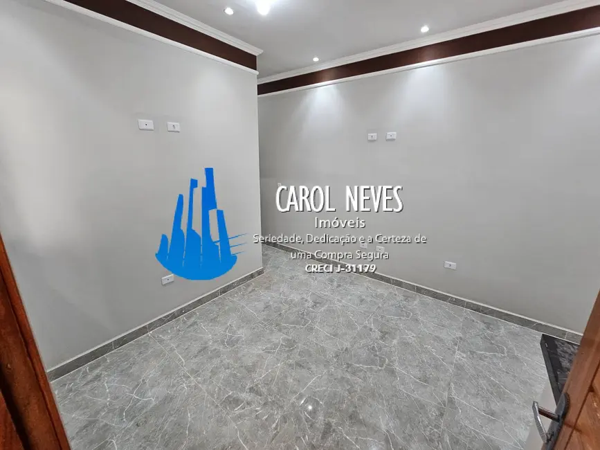 Foto 2 de Casa com 2 quartos à venda, 126m2 em Itanhaem - SP