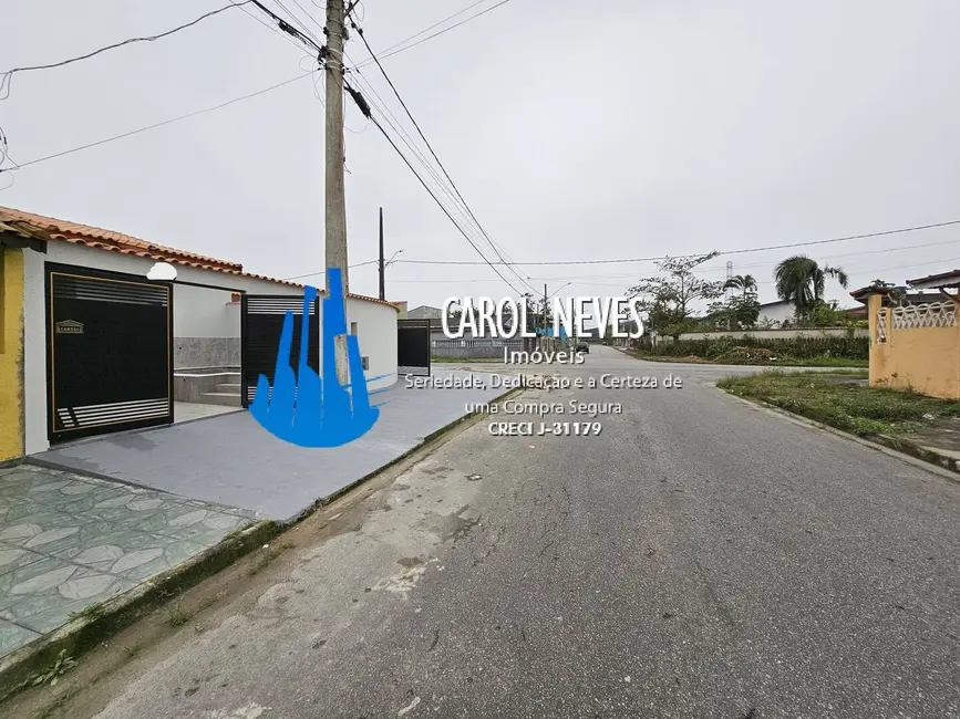 Foto 3 de Casa com 2 quartos à venda, 126m2 em Itanhaem - SP