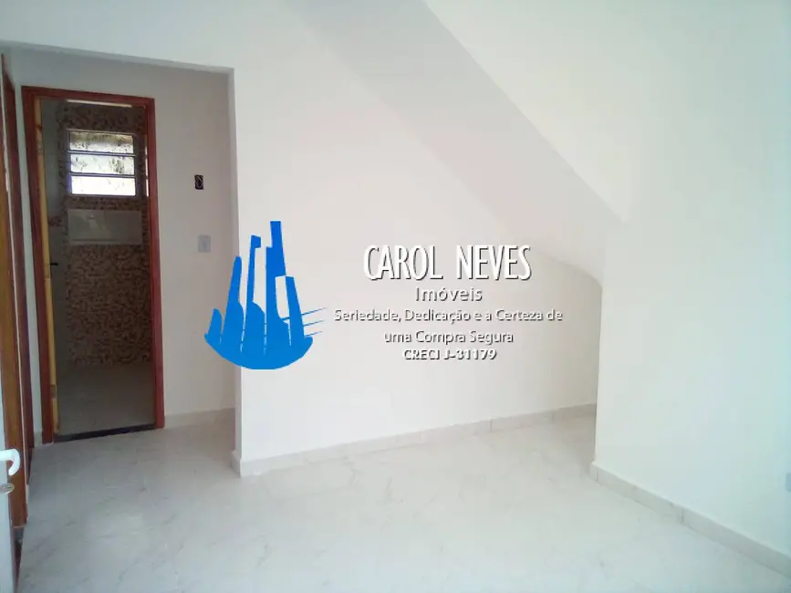 Casa com 2 quartos à venda, 50m2 em Praia Grande - SP - imagem 9 Foto 9 de Casa com 2 quartos à venda, 50m2 em Praia Grande - SP