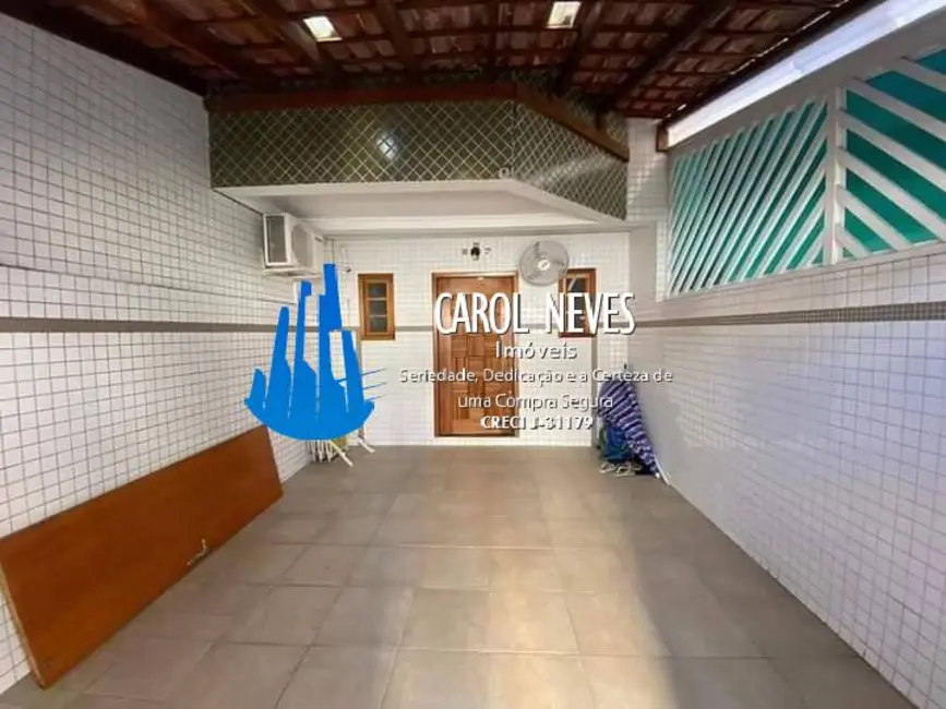 Foto 2 de Casa com 2 quartos à venda, 99m2 em Guilhermina, Praia Grande - SP