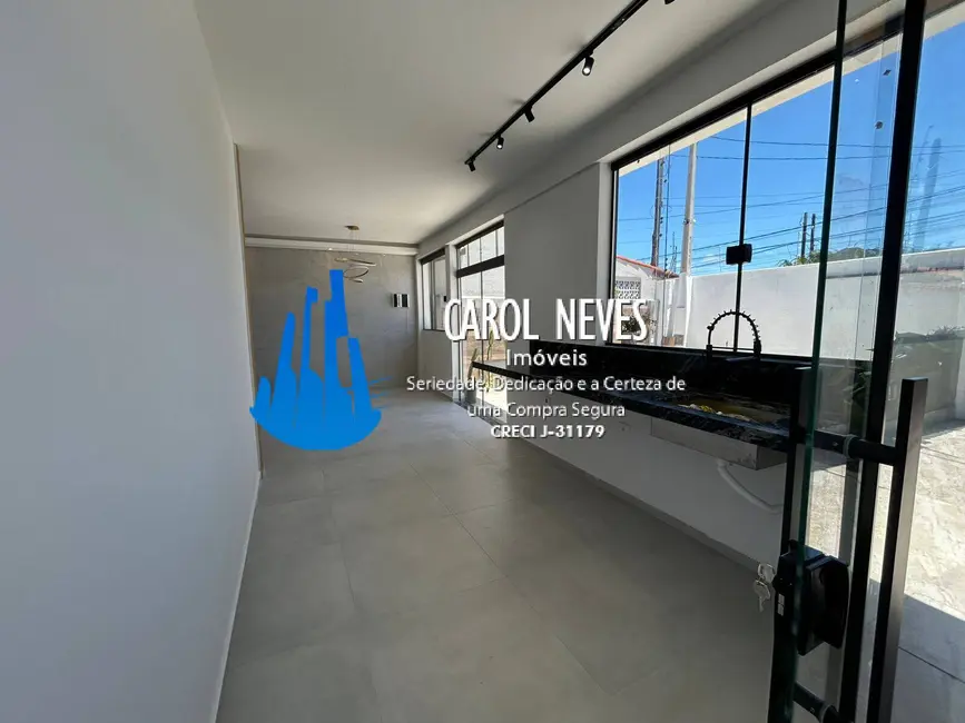 Foto 6 de Casa com 4 quartos à venda, 143m2 em Itanhaem - SP