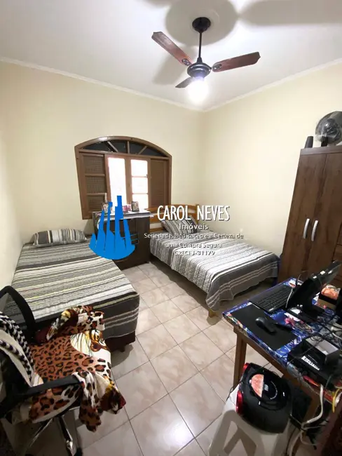 Foto 2 de Casa com 2 quartos à venda, 68m2 em Maracanã, Praia Grande - SP