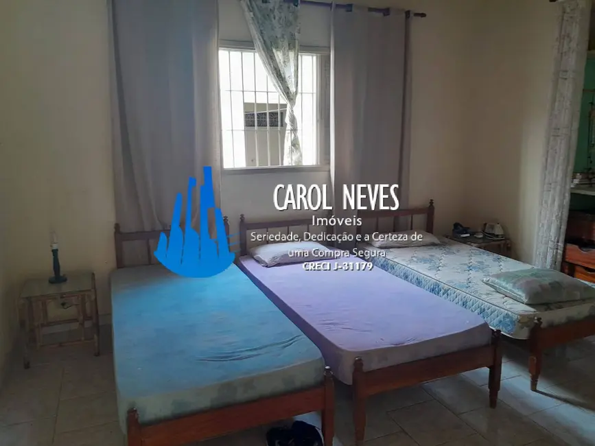 Foto 5 de Casa com 2 quartos à venda, 290m2 em Itanhaem - SP