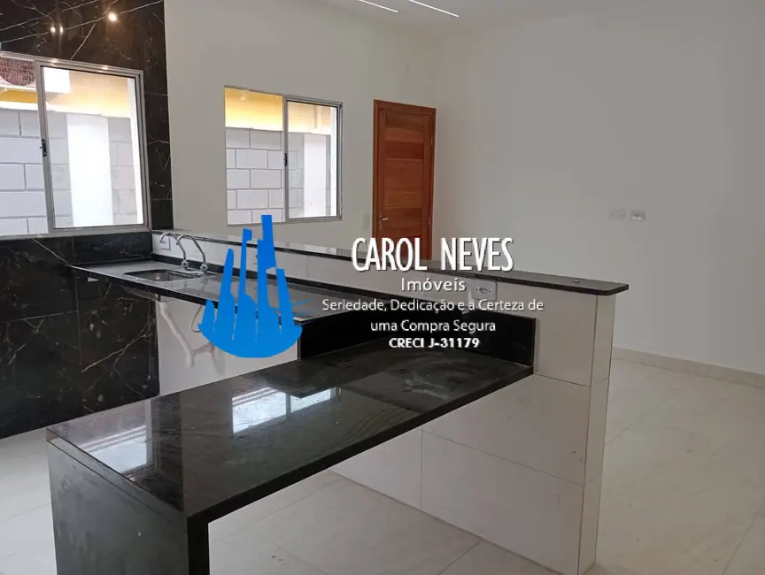 Foto 9 de Casa com 2 quartos à venda, 80m2 em Itanhaem - SP