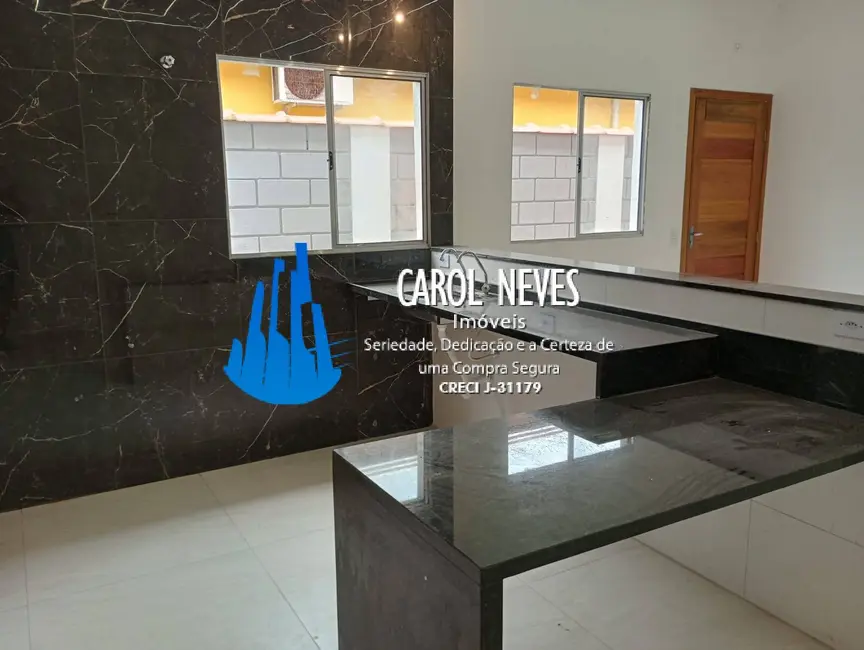 Foto 8 de Casa com 2 quartos à venda, 80m2 em Itanhaem - SP