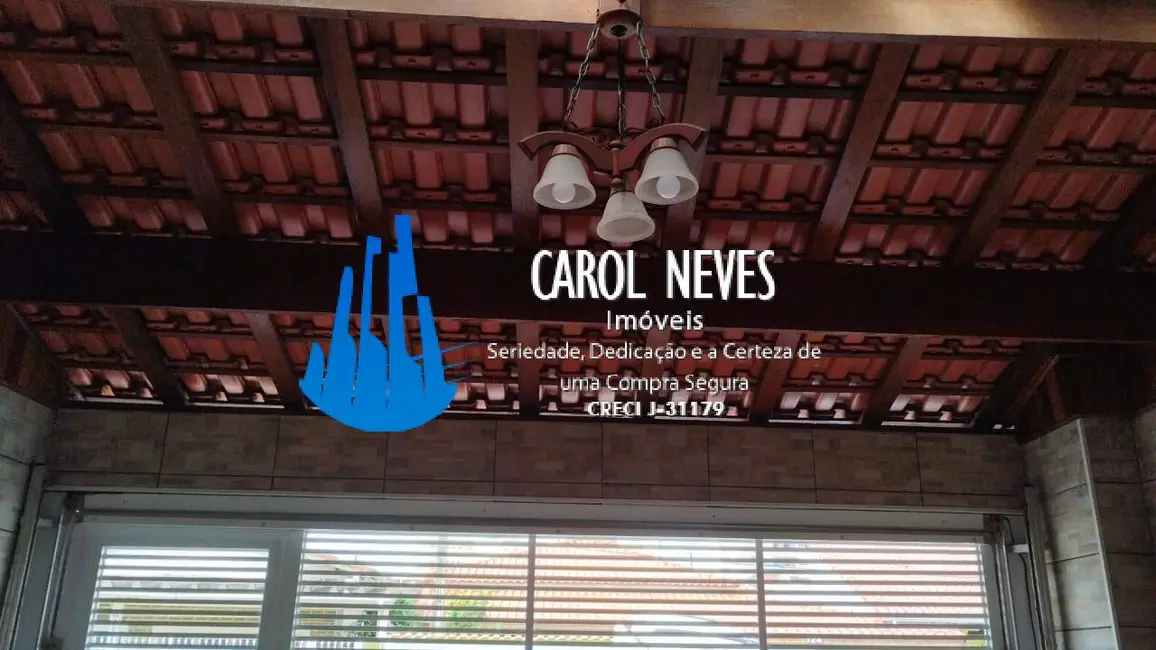 Foto 2 de Casa com 2 quartos à venda, 70m2 em Centro, Mongagua - SP