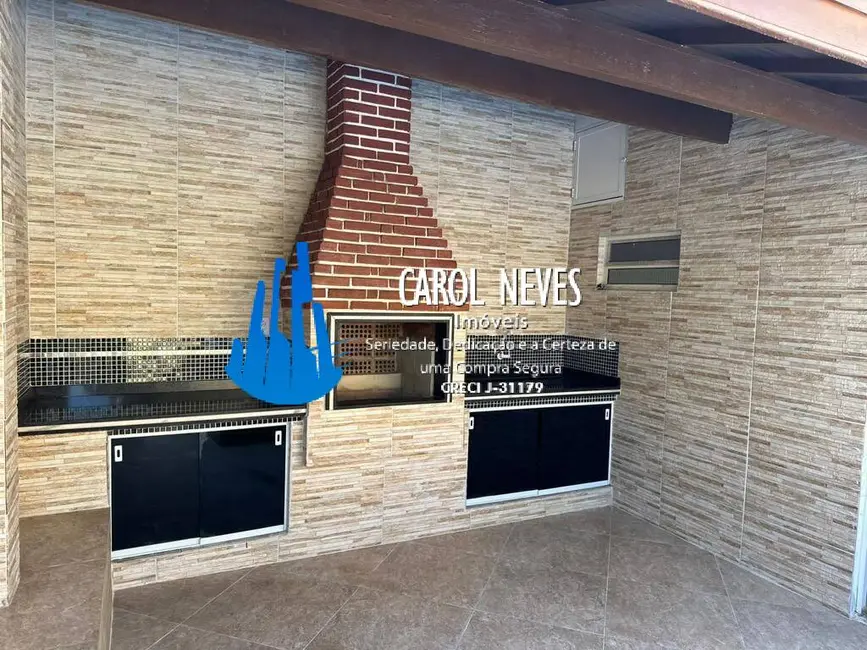 Foto 2 de Casa com 2 quartos à venda, 320m2 em Maracanã, Praia Grande - SP