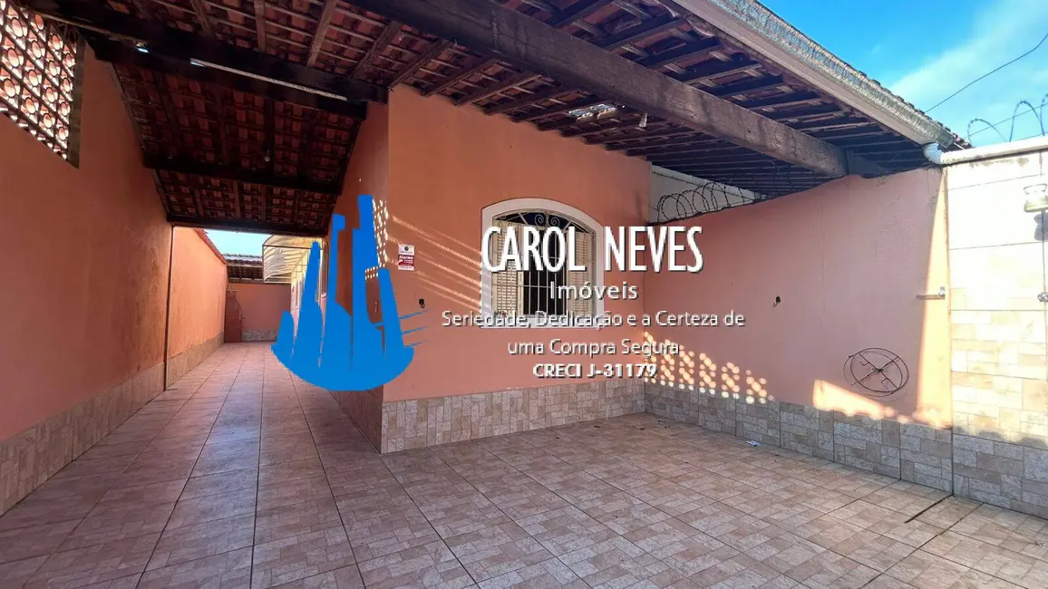Foto 2 de Casa com 2 quartos à venda, 72m2 em Mongagua - SP