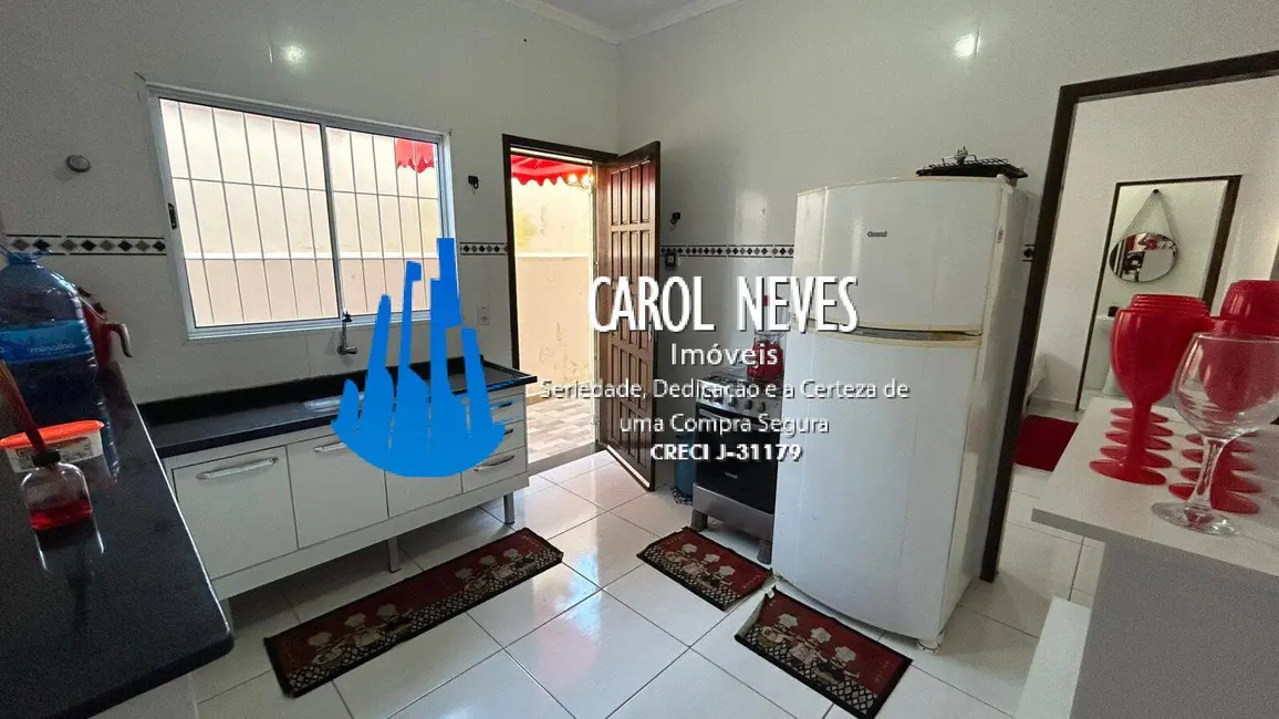 Foto 8 de Casa com 2 quartos à venda, 75m2 em Mongagua - SP
