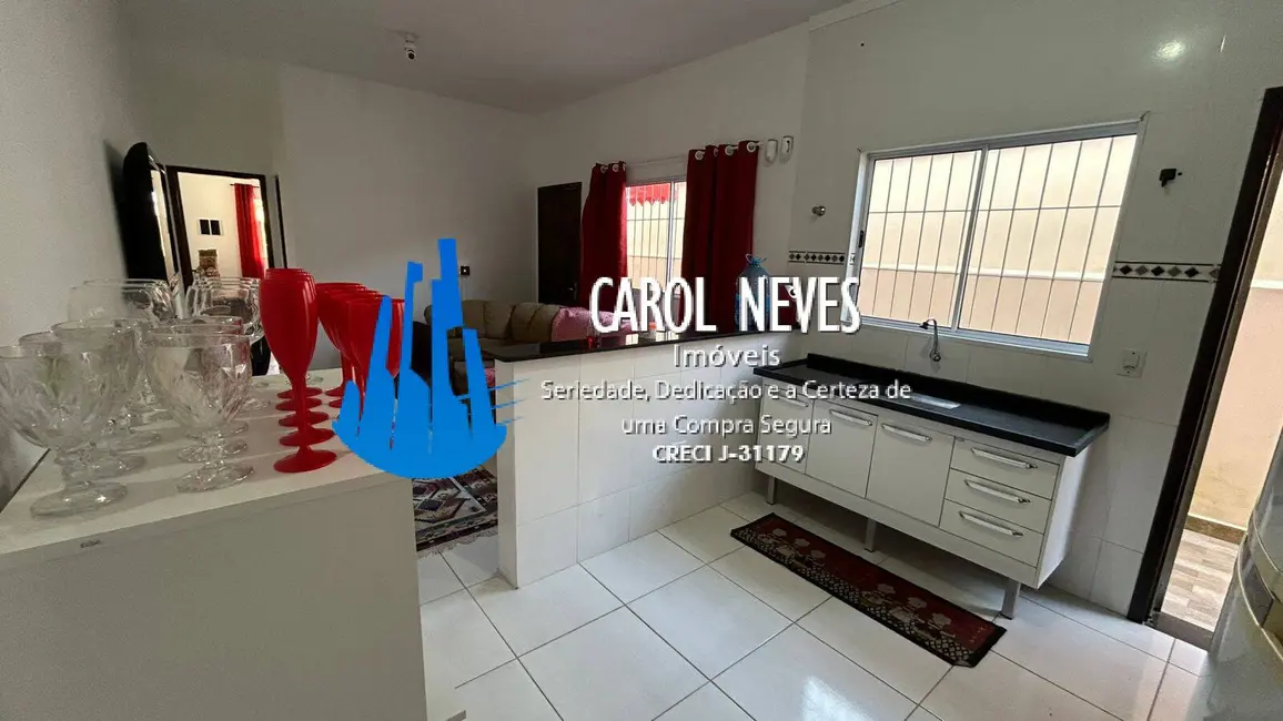 Foto 9 de Casa com 2 quartos à venda, 75m2 em Mongagua - SP