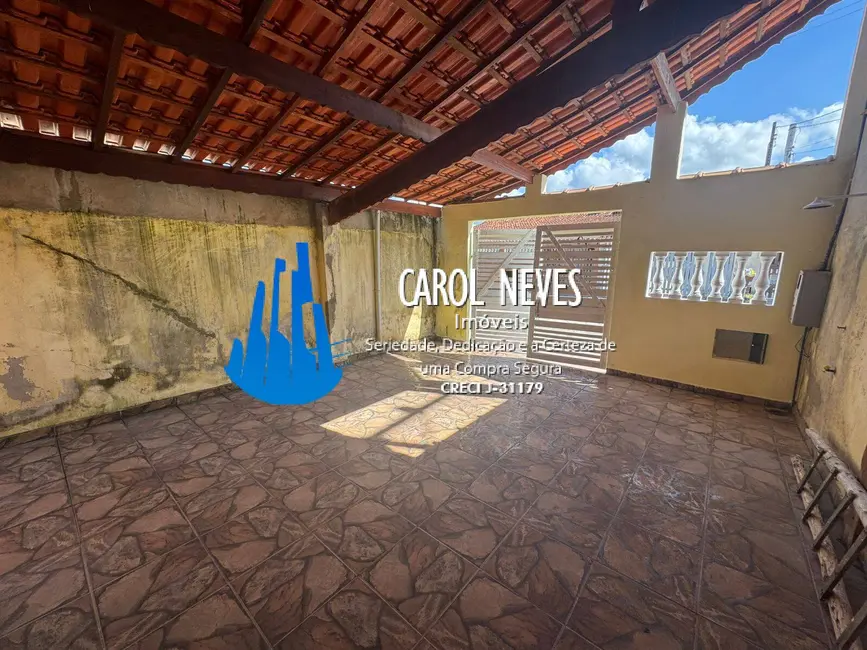 Foto 4 de Casa com 2 quartos à venda, 95m2 em Mongagua - SP