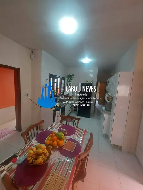 Casa com 3 quartos à venda, 107m2 em Peruibe - SP - imagem 4 Foto 4 de Casa com 3 quartos à venda, 107m2 em Peruibe - SP