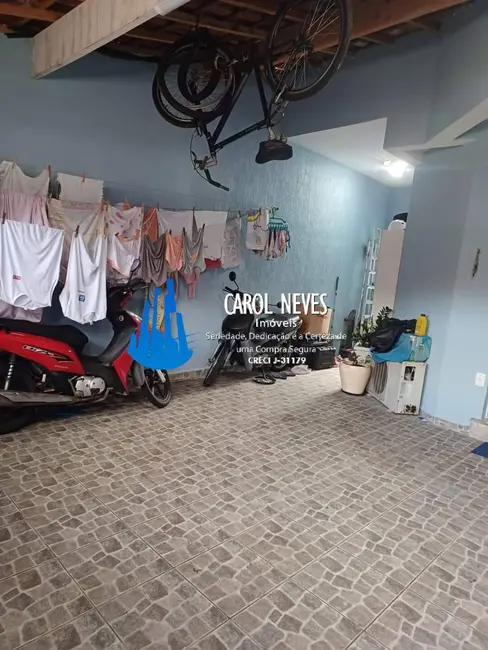 Sobrado com 2 quartos à venda, 104m2 em Guilhermina, Praia Grande - SP - imagem 3 Foto 3 de Sobrado com 2 quartos à venda, 104m2 em Guilhermina, Praia Grande - SP