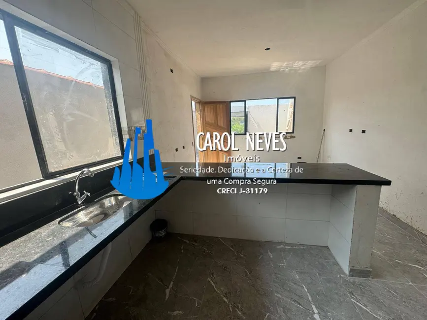Foto 9 de Casa com 2 quartos à venda, 56m2 em Itanhaem - SP