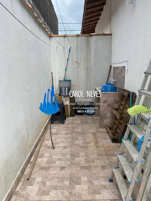 Foto 3 de Casa com 2 quartos à venda, 66m2 em Mongagua - SP