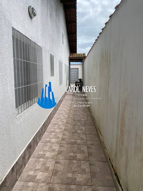 Foto 2 de Casa com 2 quartos à venda, 66m2 em Mongagua - SP