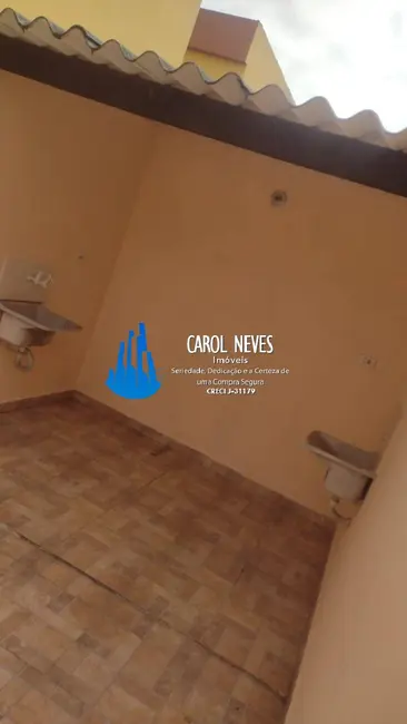 Foto 8 de Casa com 2 quartos à venda, 67m2 em Itanhaem - SP