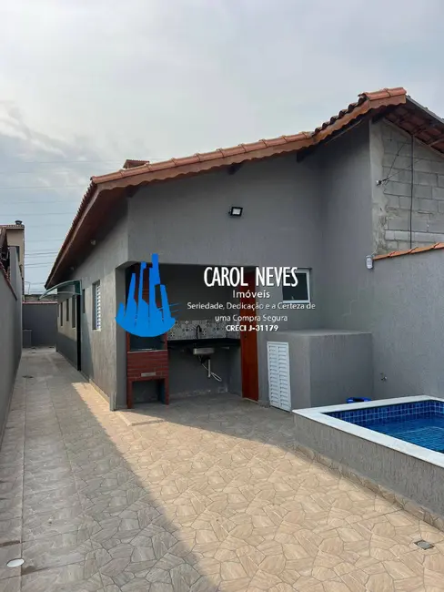 Foto 1 de Casa com 2 quartos à venda, 62m2 em Itanhaem - SP